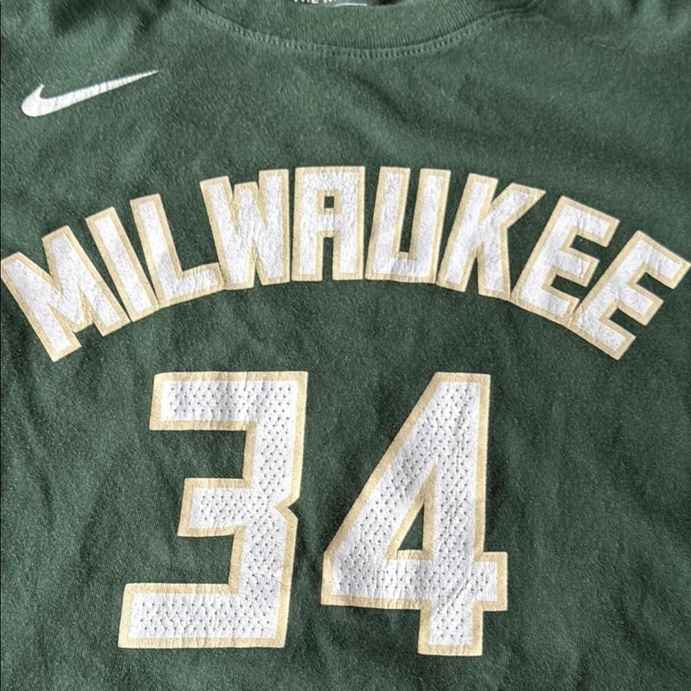Nike Men's Green Top - Picture 3 of 8